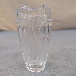 Studio Silversmiths Merci Cherie 24% Lead Crystal Frosted Bow Bud Vase Germany‎